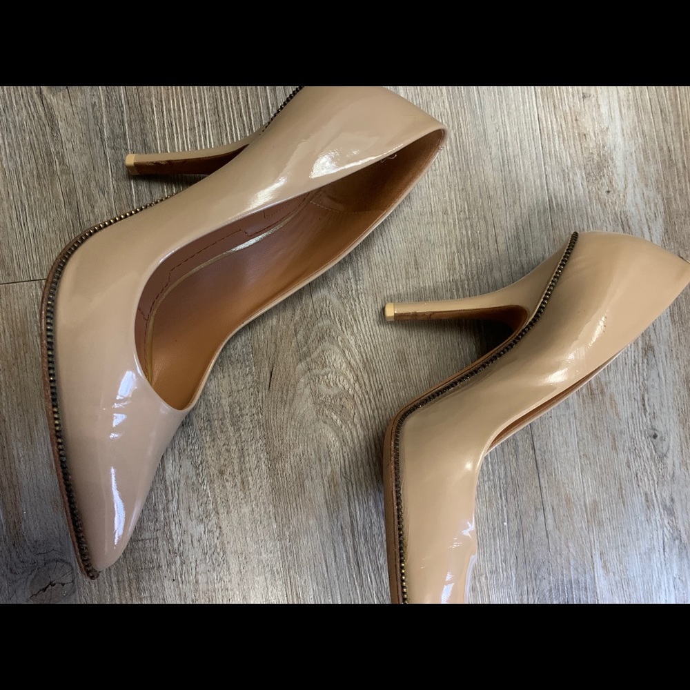 Givenchy Pointy Toe Heels ... great condition